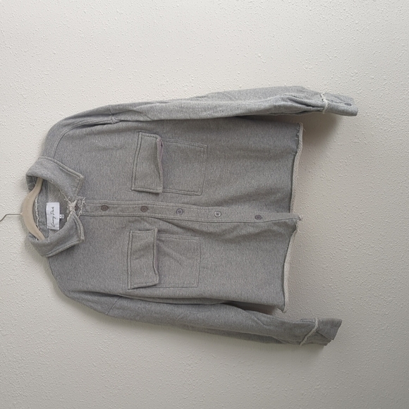 Emery Park Gray Button Down Sweatshirt Jacket Shacket Slightly Cropped Medium - Picture 1 of 14